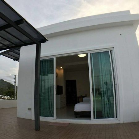 Sukanda Pool Villa Huahin Exteriör bild